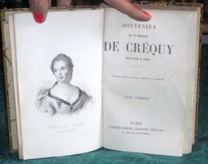 livre de souvenirs 8 lettres
